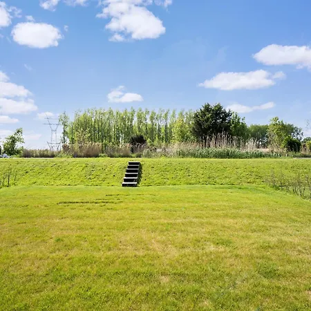 Spacious In Holiday home