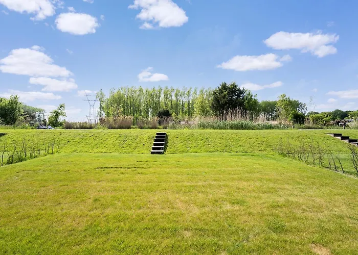 In Near Kaag Lakes בית נופש